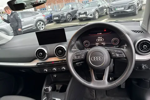 PX23OKM Audi Q2 Sport 35 TFSI  150 PS S tronic Thumbnail #14
