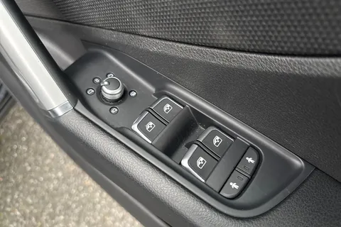 PX23OKM Audi Q2 Sport 35 TFSI  150 PS S tronic Thumbnail #49