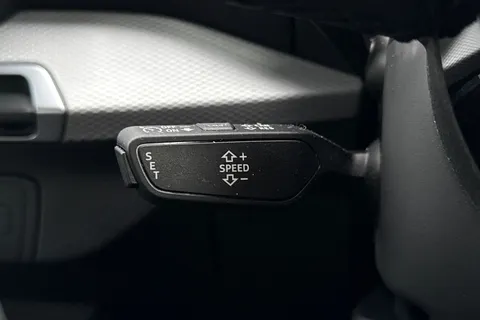 PX23OKM Audi Q2 Sport 35 TFSI  150 PS S tronic Thumbnail #56