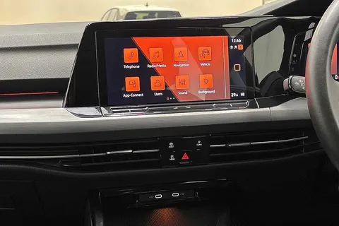 GL24TDV Volkswagen Golf 1.5 TSI Style 5dr Thumbnail #12