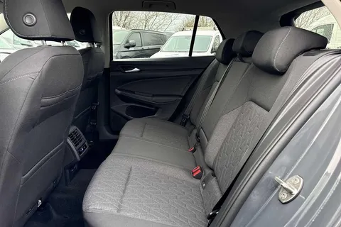 32 of 58 for VOLKSWAGEN GOLF 1.5 TSI 204 Match eHybrid 5dr DSG