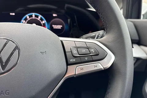 44 of 58 for VOLKSWAGEN GOLF 1.5 TSI 204 Match eHybrid 5dr DSG