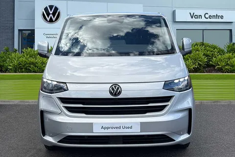8 of 49 for VOLKSWAGEN TRANSPORTER 160kW 65kWh Commerce Pro Van Auto