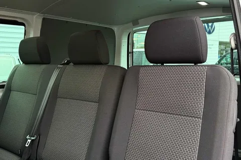 43 of 50 for VOLKSWAGEN TRANSPORTER 2.0 TDI 150 Highline Kombi Van DSG