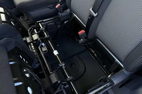 BV75OEY Volkswagen Transporter 160kW 65kWh Commerce Pro Van Auto Thumbnail #48