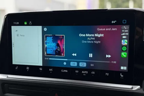 BV75OEY Volkswagen Transporter 160kW 65kWh Commerce Pro Van Auto Thumbnail #53