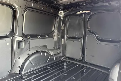 DA25CZJ Volkswagen Caddy Maxi 2.0 TDI 122PS Commerce Pro Van DSG [Tech Pack] Thumbnail #14