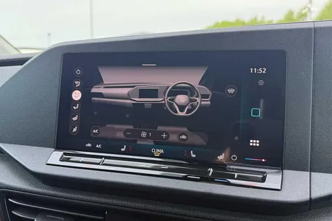 DA25CZJ Volkswagen Caddy Maxi 2.0 TDI 122PS Commerce Pro Van DSG [Tech Pack] Thumbnail #19