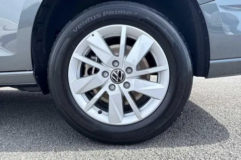 DA25CZJ Volkswagen Caddy Maxi 2.0 TDI 122PS Commerce Pro Van DSG [Tech Pack] Thumbnail #24