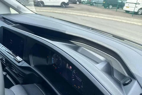 DA25CZJ Volkswagen Caddy Maxi 2.0 TDI 122PS Commerce Pro Van DSG [Tech Pack] Thumbnail #46