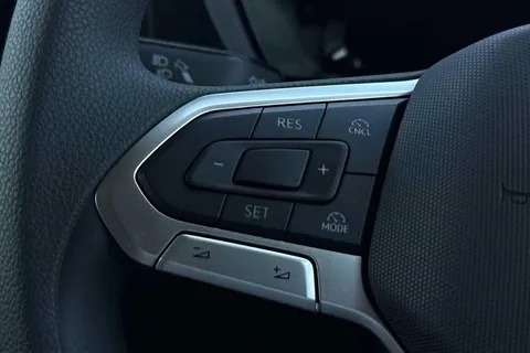 DA25FFG Volkswagen Caddy 2.0 TDI 102PS Commerce Van [Business/Tech Pack] Thumbnail #32