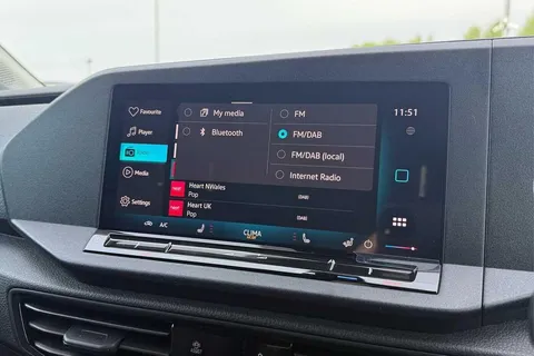 DA25CZJ Volkswagen Caddy Maxi 2.0 TDI 122PS Commerce Pro Van DSG [Tech Pack] Thumbnail #51