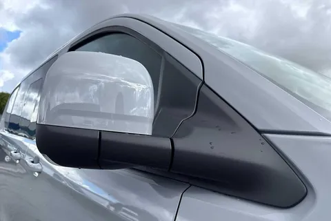 DG75CYF Volkswagen E-Transporter 160kW 65kWh Commerce Pro Kombi Van Auto Thumbnail #26