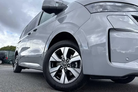 DG75CYF Volkswagen E-Transporter 160kW 65kWh Commerce Pro Kombi Van Auto Thumbnail #30