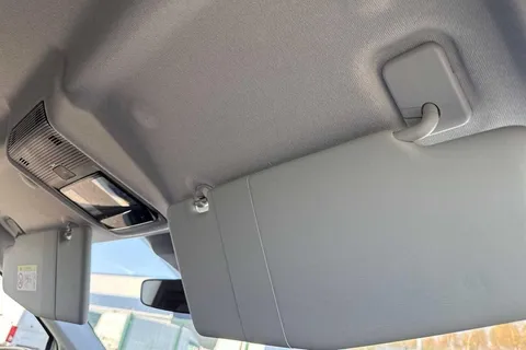 DA25FFG Volkswagen Caddy 2.0 TDI 102PS Commerce Van [Business/Tech Pack] Thumbnail #42