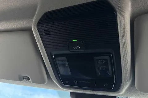 DE25TCU Volkswagen Caddy 2.0 TDI 75PS Commerce Van [Business/Tech Pack] Thumbnail #40