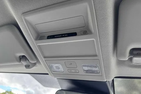 DG75CYF Volkswagen E-Transporter 160kW 65kWh Commerce Pro Kombi Van Auto Thumbnail #37