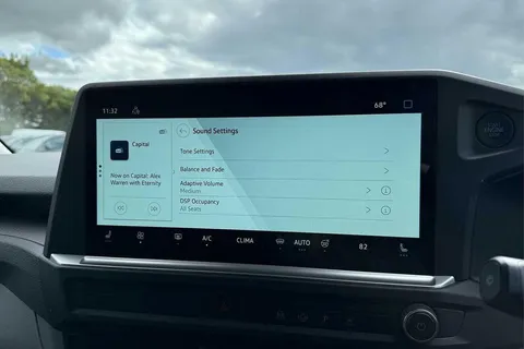 DG75CYF Volkswagen E-Transporter 160kW 65kWh Commerce Pro Kombi Van Auto Thumbnail #47