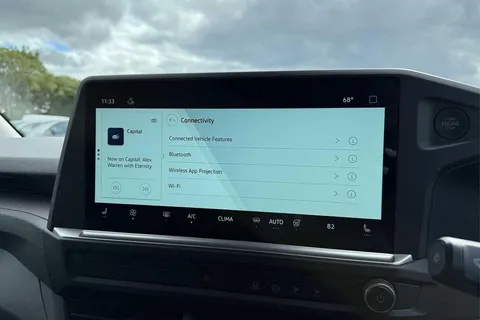 DG75CYF Volkswagen E-Transporter 160kW 65kWh Commerce Pro Kombi Van Auto Thumbnail #51