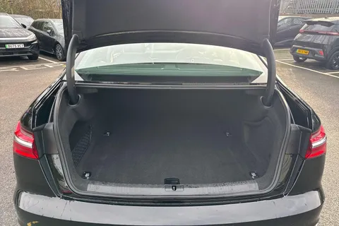 AV72UDB Audi A6 Saloon 2.0 TFSI 40 Sport S Tronic Euro 6 (s/s) 4dr Thumbnail #11