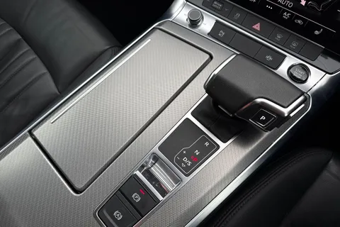 AV72UDB Audi A6 Saloon 2.0 TFSI 40 Sport S Tronic Euro 6 (s/s) 4dr Thumbnail #21