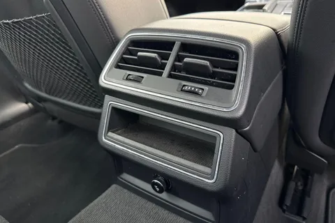 AV72UDB Audi A6 Saloon 2.0 TFSI 40 Sport S Tronic Euro 6 (s/s) 4dr Thumbnail #30