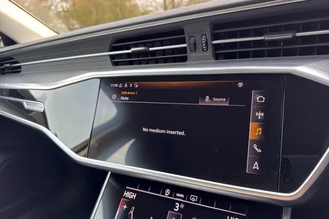 AV72UDB Audi A6 Saloon 2.0 TFSI 40 Sport S Tronic Euro 6 (s/s) 4dr Thumbnail #35