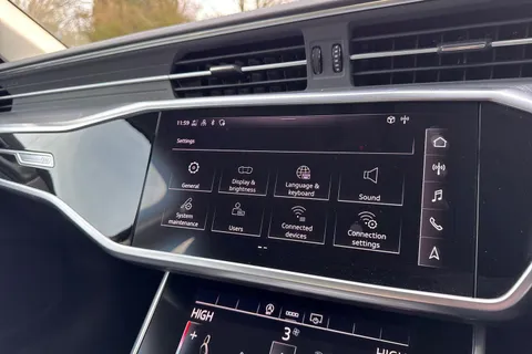 AV72UDB Audi A6 Saloon 2.0 TFSI 40 Sport S Tronic Euro 6 (s/s) 4dr Thumbnail #44