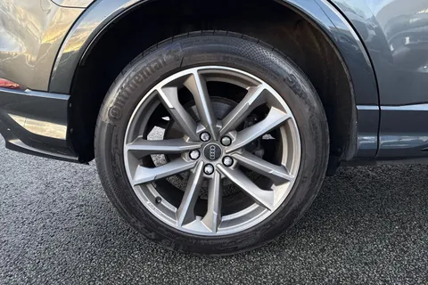 DP22TGF Audi Q3 Black Edition 35 TFSI  150 PS S tronic Thumbnail #12