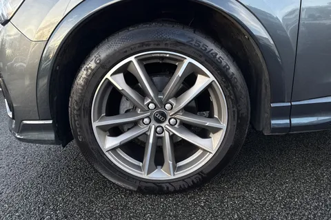 DP22TGF Audi Q3 Black Edition 35 TFSI  150 PS S tronic Thumbnail #14