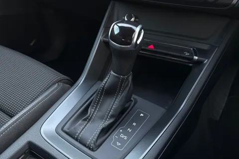 DP22TGF Audi Q3 Black Edition 35 TFSI  150 PS S tronic Thumbnail #24