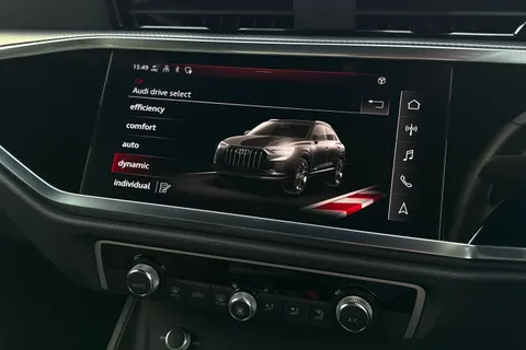 DP22TGF Audi Q3 Black Edition 35 TFSI  150 PS S tronic Thumbnail #31