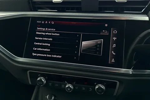 DP22TGF Audi Q3 Black Edition 35 TFSI  150 PS S tronic Thumbnail #36