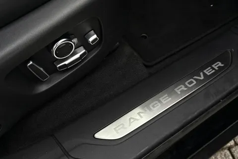 KS73MPX Land Rover Range Rover Velar 2.0 D200 Dynamic HSE 5dr Thumbnail #35