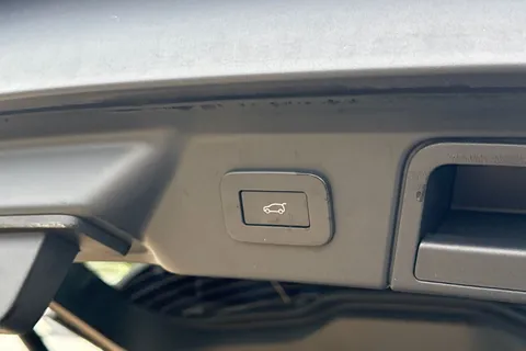 KS73MPX Land Rover Range Rover Velar 2.0 D200 Dynamic HSE 5dr Thumbnail #38