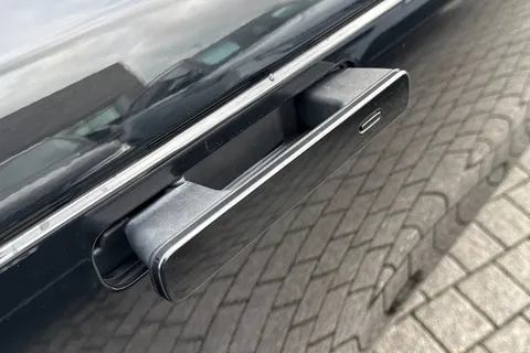 KS73MPX Land Rover Range Rover Velar 2.0 D200 Dynamic HSE 5dr Thumbnail #40