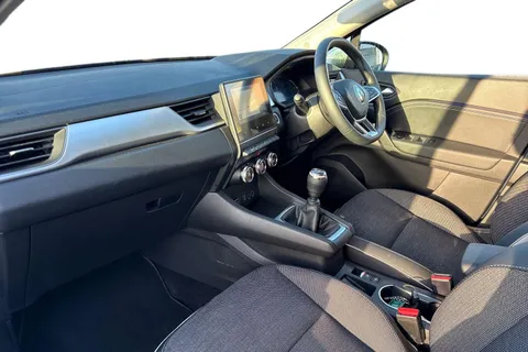 DA23TUP Renault Captur 1.0 TCe techno Euro 6 (s/s) 5dr Thumbnail #15