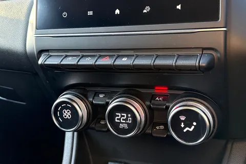 DA23TUP Renault Captur 1.0 TCe techno Euro 6 (s/s) 5dr Thumbnail #22