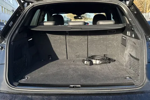 GL73SNV Audi Q5 S line 50 TFSI e quattro 299 PS S tronic Thumbnail #8