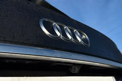 GL73SNV Audi Q5 S line 50 TFSI e quattro 299 PS S tronic Thumbnail #26