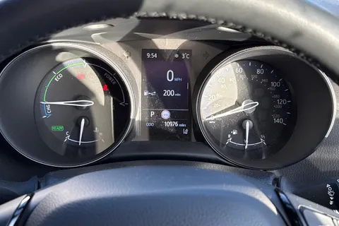 MC72FBK Toyota C-Hr 1.8 Hybrid Icon 5dr CVT Thumbnail #12