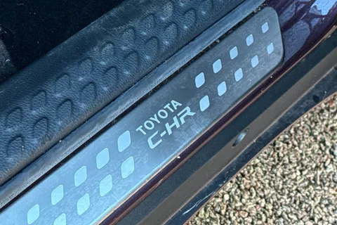 MC72FBK Toyota C-Hr 1.8 Hybrid Icon 5dr CVT Thumbnail #26