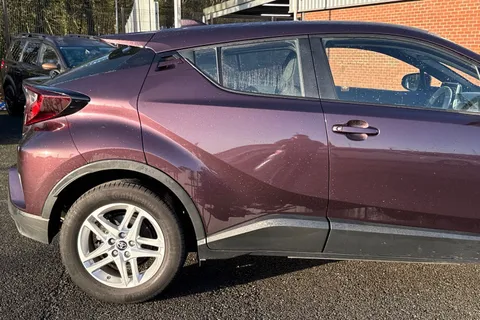 MC72FBK Toyota C-Hr 1.8 Hybrid Icon 5dr CVT Thumbnail #28