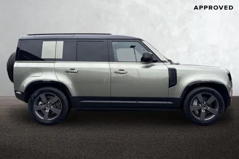 KT74YGU Land Rover Defender 110 3.0 D350 X-Dynamic HSE 5dr Thumbnail #7