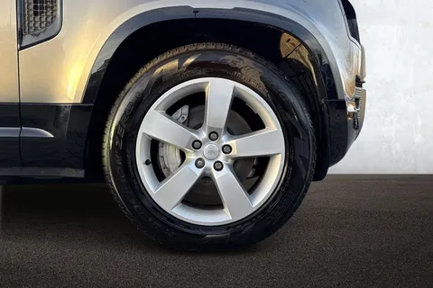 KW74UBF Land Rover Defender 110 3.0 D350 X-Dynamic HSE 5dr Thumbnail #10