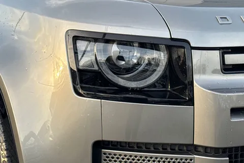 KW74UBF Land Rover Defender 110 3.0 D350 X-Dynamic HSE 5dr Thumbnail #19