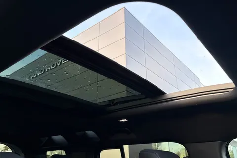 KW74UBF Land Rover Defender 110 3.0 D350 X-Dynamic HSE 5dr Thumbnail #33