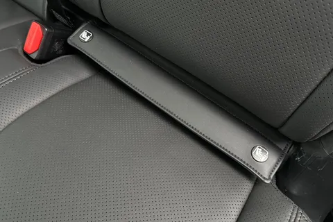 KT74YGU Land Rover Defender 110 3.0 D350 X-Dynamic HSE 5dr Thumbnail #42