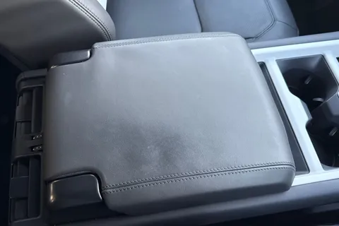 KW74UBF Land Rover Defender 110 3.0 D350 X-Dynamic HSE 5dr Thumbnail #47