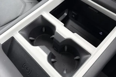 KT74YGU Land Rover Defender 110 3.0 D350 X-Dynamic HSE 5dr Thumbnail #51